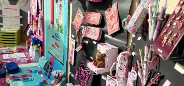 Bald ist Valentinstag. Bei uns findest du ganz sicher ein tolles Geschenk für deine/n Liebste/n.